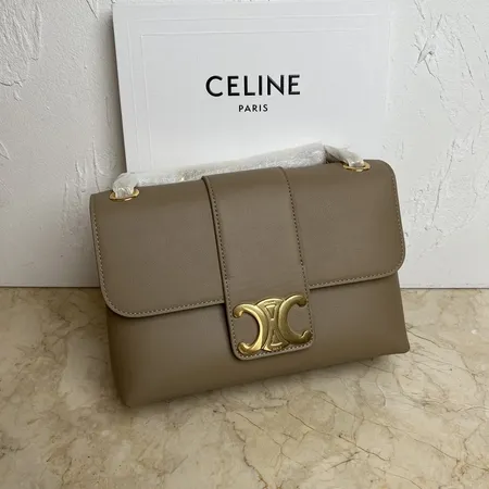 バレンシアガ ショルダーバッグ