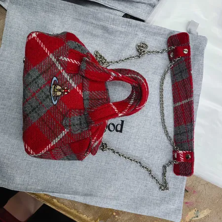 ヴィヴィアン・ウエストウッド ハンドバッグ