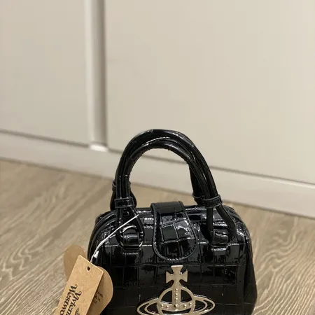 ヴィヴィアン・ウエストウッド ハンドバッグ