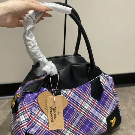 ヴィヴィアン・ウエストウッド ハンドバッグ