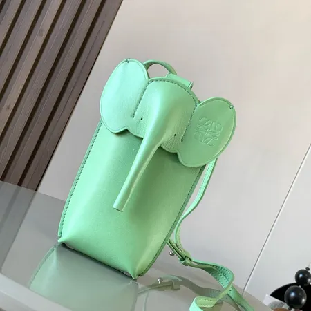 ロエベ ショルダーバッグ