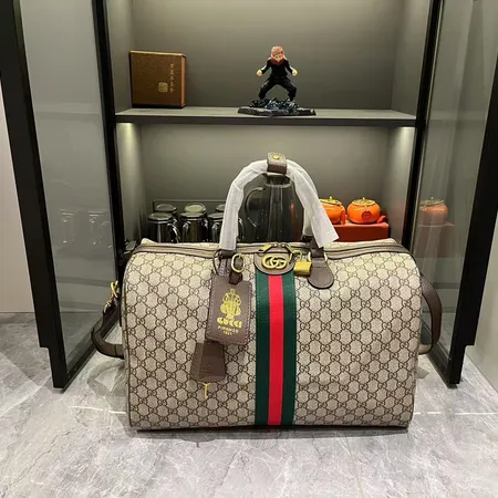 グッチ ハンドバッグ