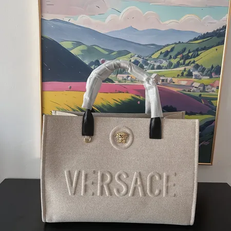 ヴェルサーチ ハンドバッグ