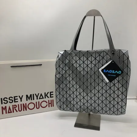 イッセイ ミヤケ ハンドバッグ