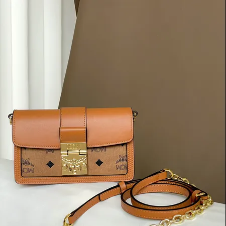 エムシーエム ハンドバッグ