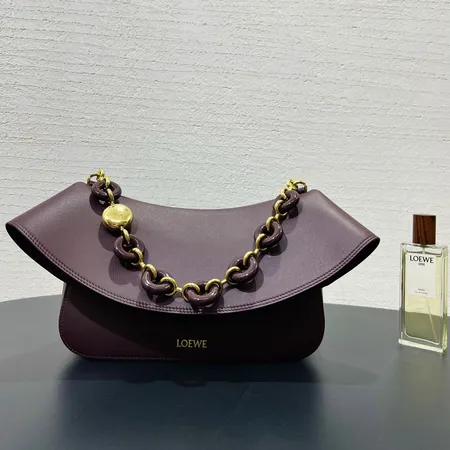 ロエベ ショルダーバッグ