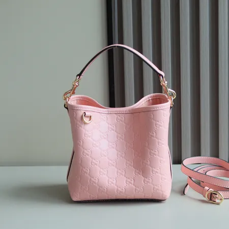 グッチ ショルダーバッグ