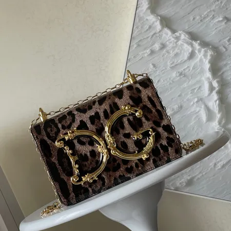 イッセイ ミヤケ ショルダーバッグ