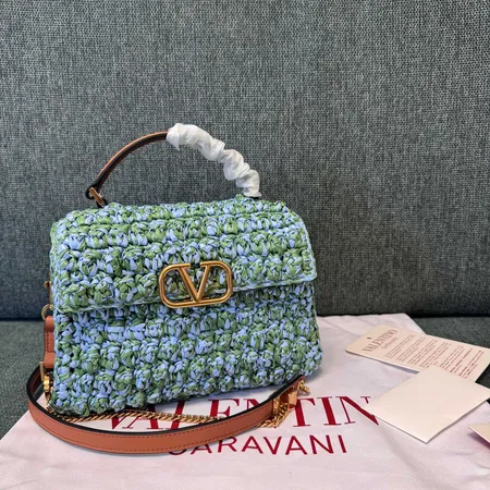 ヴァレンティノ ハンドバッグ