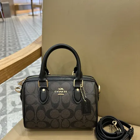 コーチ ハンドバッグ