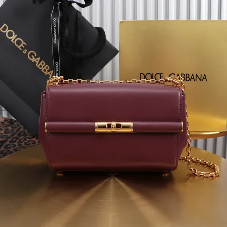 イッセイ ミヤケ ショルダーバッグ