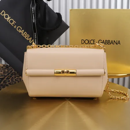 イッセイ ミヤケ ショルダーバッグ