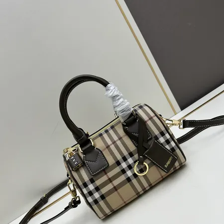 バーバリー ス ハンドバッグ