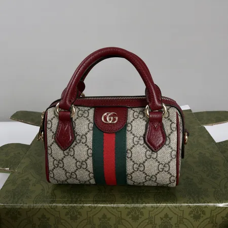 グッチ ハンドバッグ