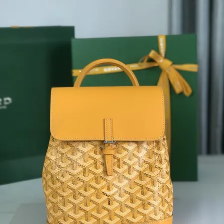 フェンディ リュックサック