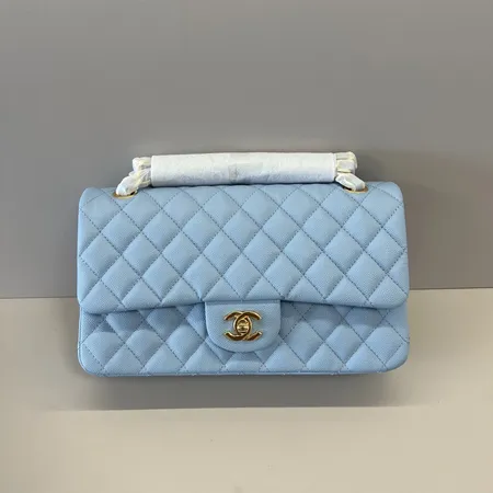 シャネル ショルダーバッグ