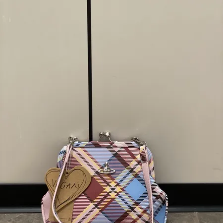 ヴィヴィアン・ウエストウッド ハンドバッグ