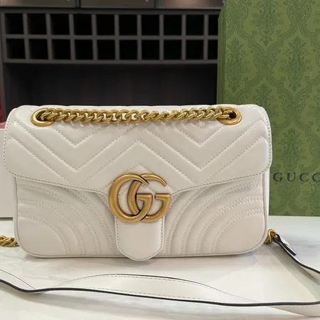 グッチ ショルダーバッグ