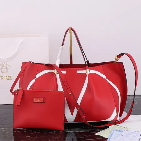 ヴァレンティノ ハンドバッグ