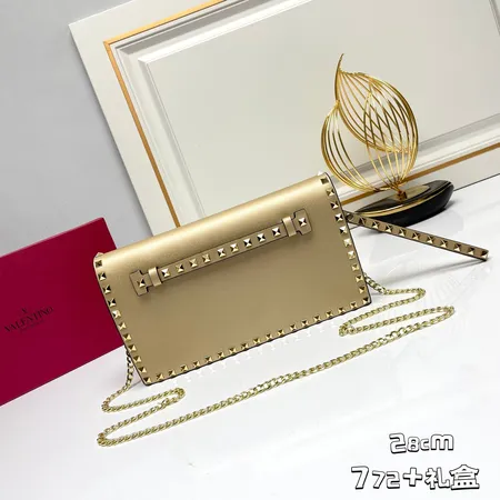 ヴァレンティノ ハンドバッグ