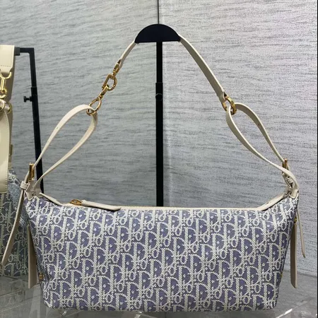 ロエベ ショルダーバッグ