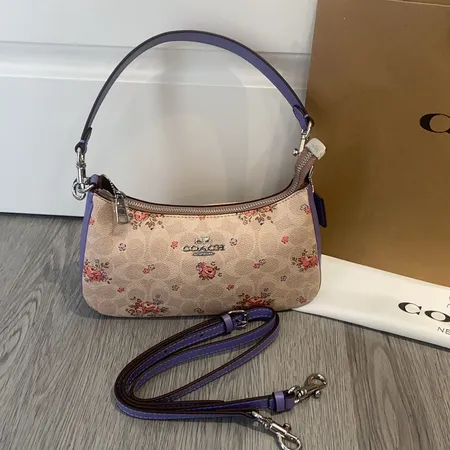 コーチ ハンドバッグ