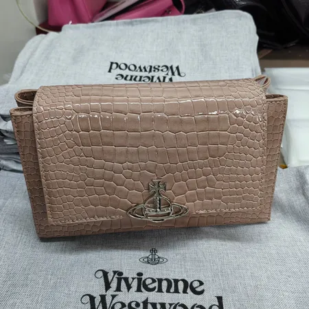 ヴィヴィアン・ウエストウッド ハンドバッグ