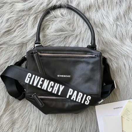 ジバンシィ ハンドバッグ