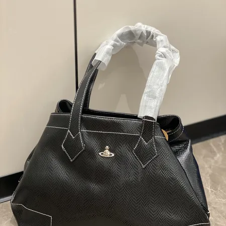 ヴィヴィアン・ウエストウッド ハンドバッグ