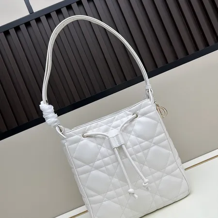 ディオール ショルダーバッグ