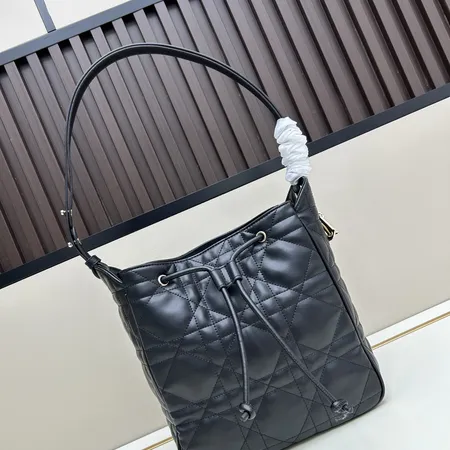 ディオール ショルダーバッグ