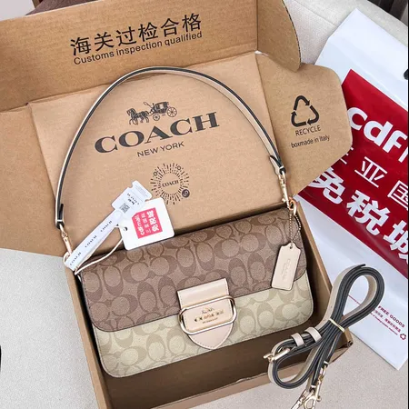 コーチ ショルダーバッグ