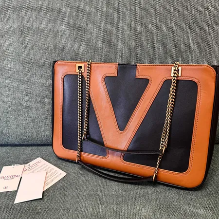 ヴァレンティノ ハンドバッグ