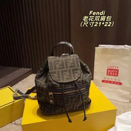 フェンディ リュックサック