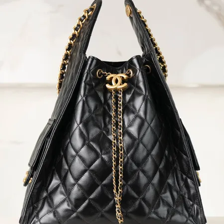 シャネル ハンドバッグ