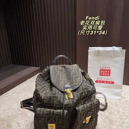 フェンディ リュックサック