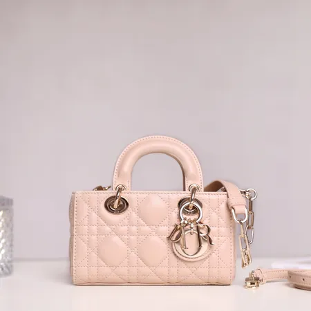 ディオール ハンドバッグ