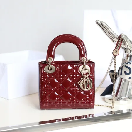 ディオール ハンドバッグ