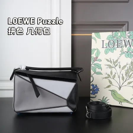 ロエベ ショルダーバッグ