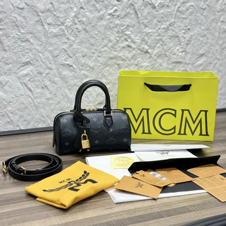 エムシーエム ハンドバッグ