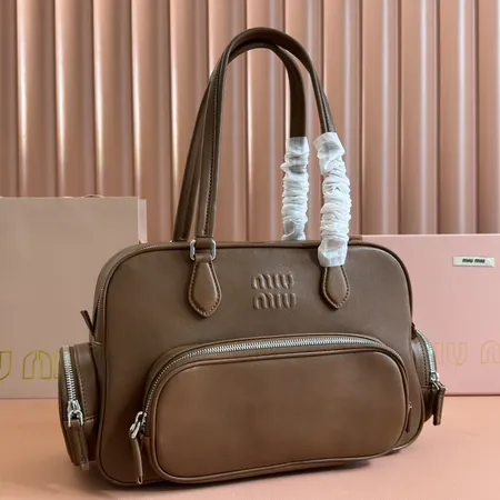 モスキーノ ハンドバッグ