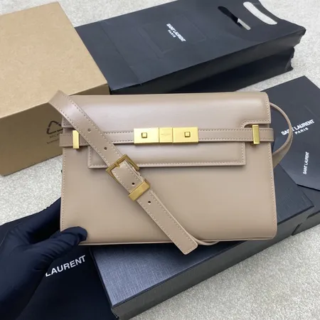 イブサンローラン ショルダーバッグ