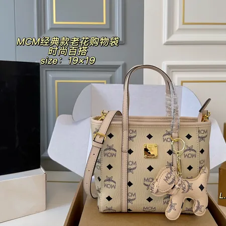 エムシーエム ハンドバッグ