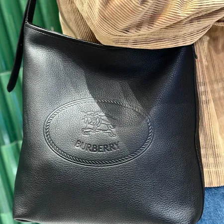 バーバリー ス ハンドバッグ