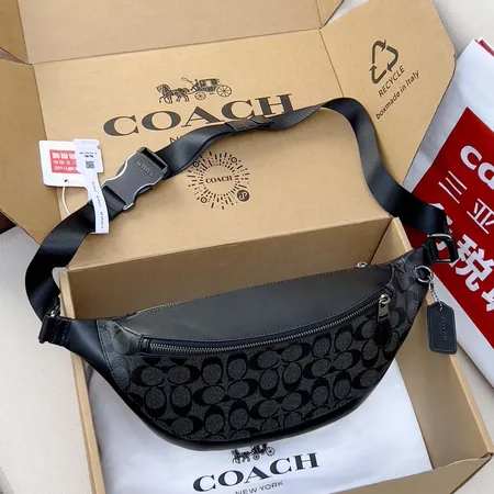 コーチ ショルダーバッグ