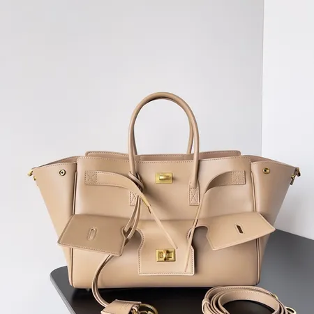 バレンシアガ ハンドバッグ