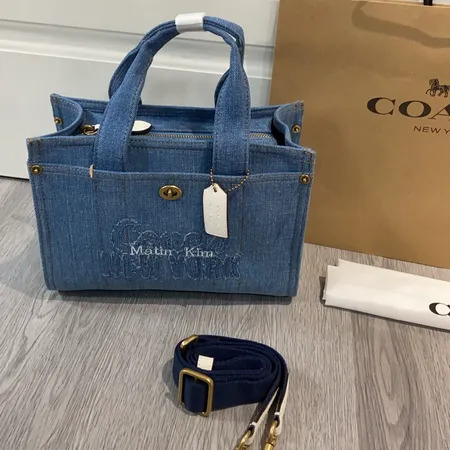 コーチ ショルダーバッグ