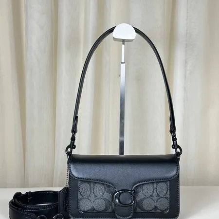 コーチ ショルダーバッグ