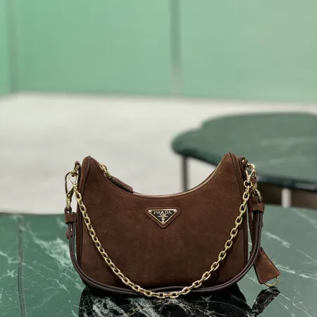 プラダ ショルダーバッグ