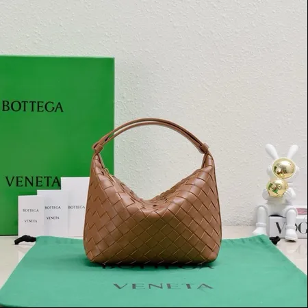 ボッテガ ヴェネタ ハンドバッグ